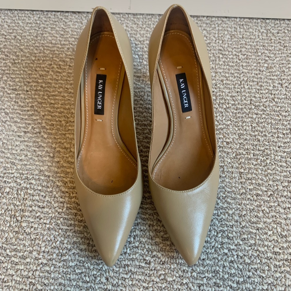 Kay Unger nude heels, size 7